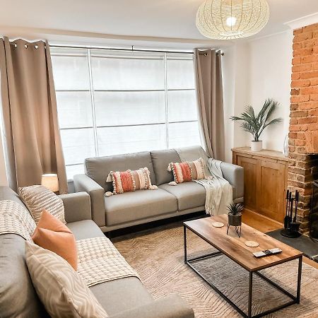 3 Bedroom Home Close To Town Centre With Wifi & Garden Royal Tunbridge Wells Eksteriør bilde